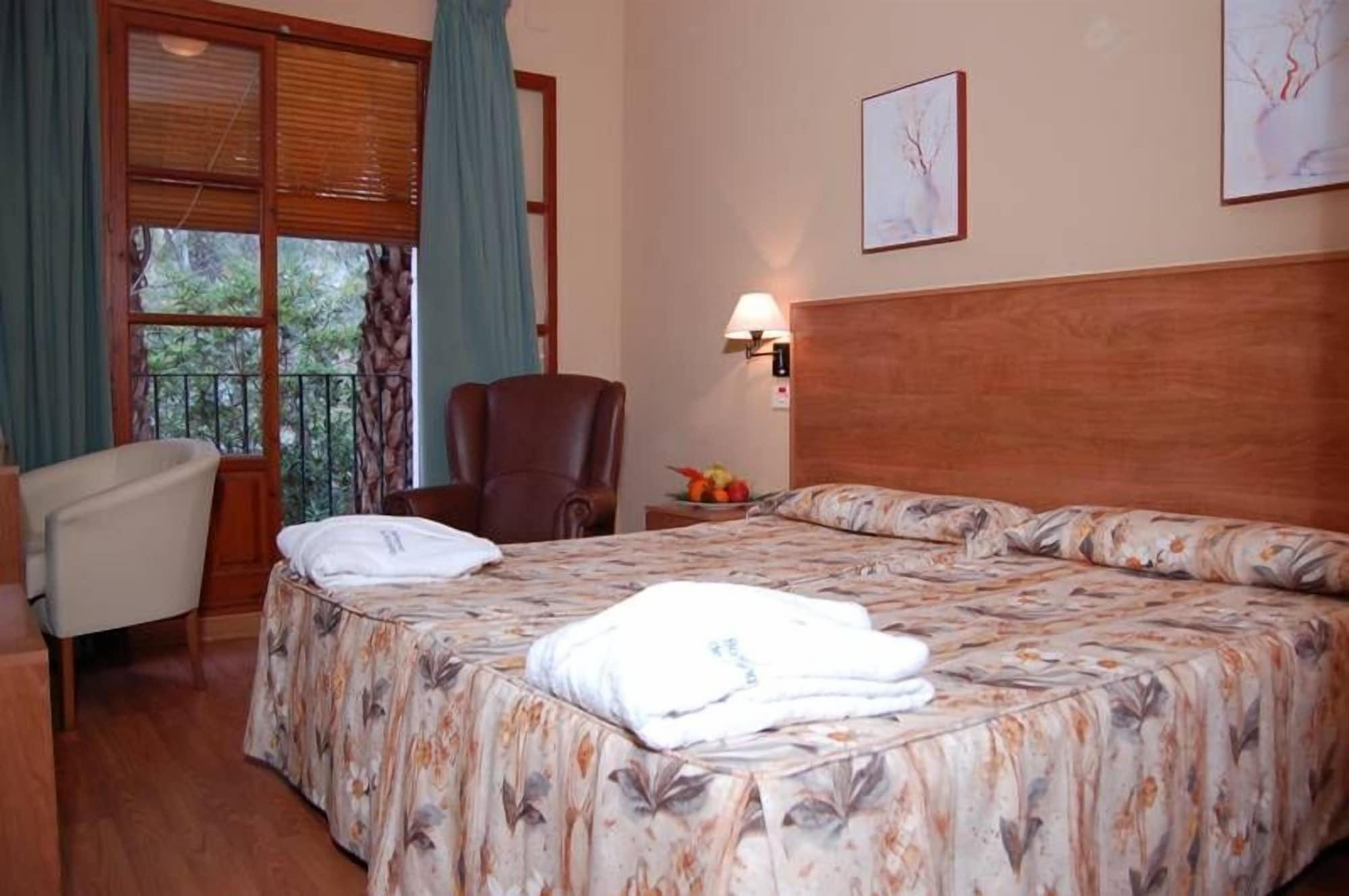 Balneario De Archena - Hotel Leon Cameră foto
